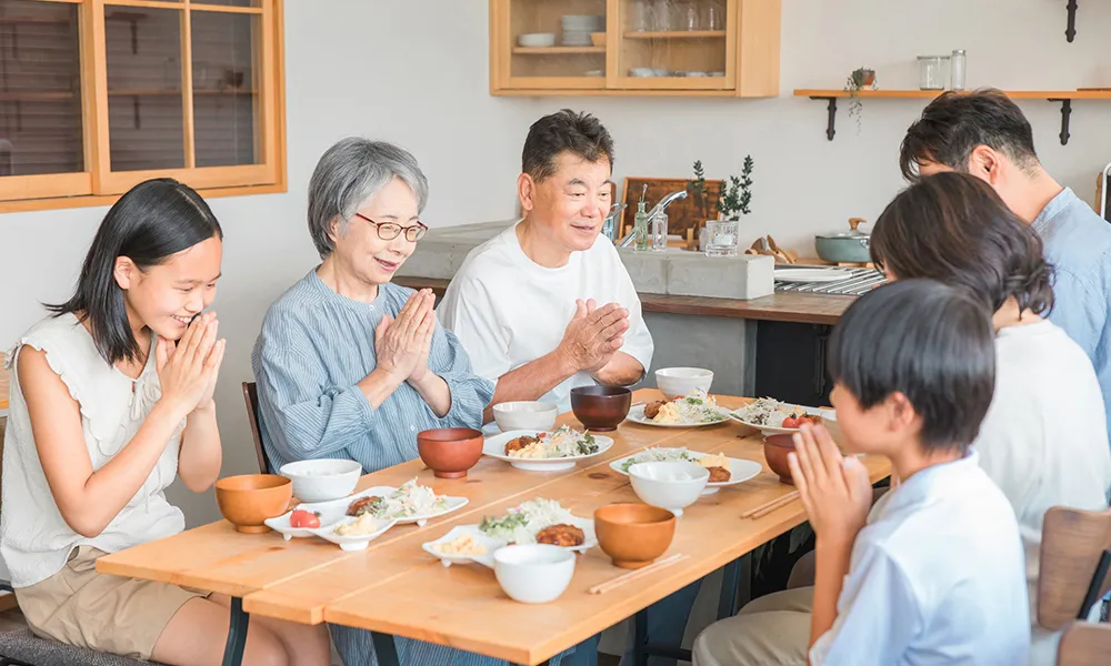 笑顔ある家族の食卓を支える　A.W.I